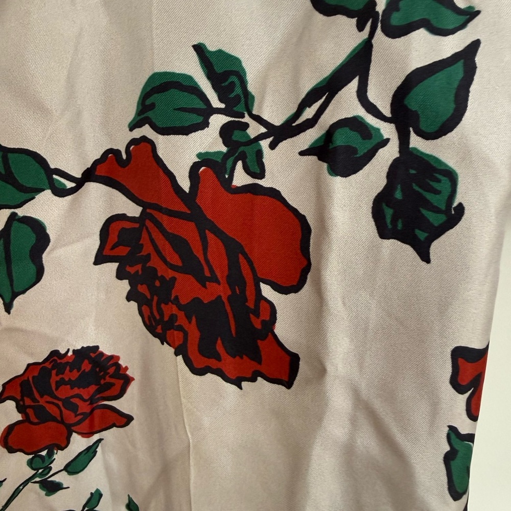 Ascher London Floral Scarf with Red Roses - Picture 4 of 9